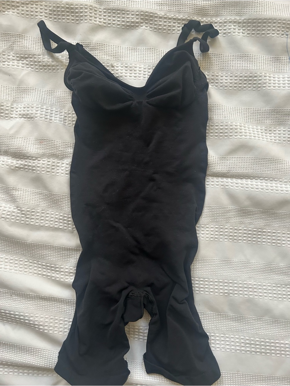 SKIMS Black Seamless Shapewear Bodysuit